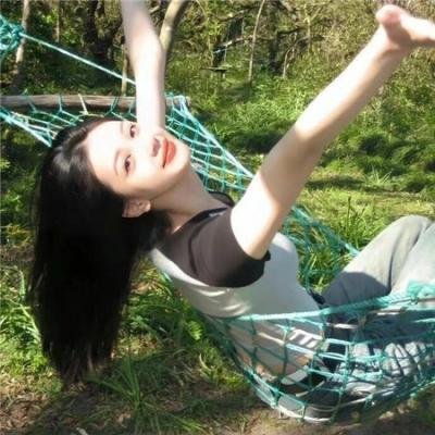 一人有一点颜色